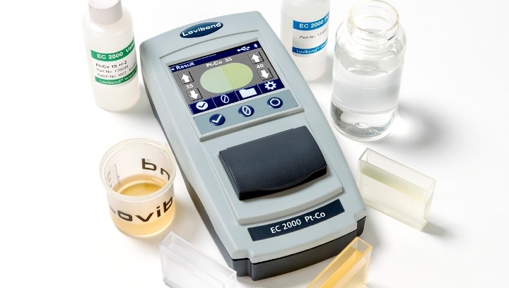 New Lovibond EComparator 2000 Pt Co - The Best of Both Worlds
